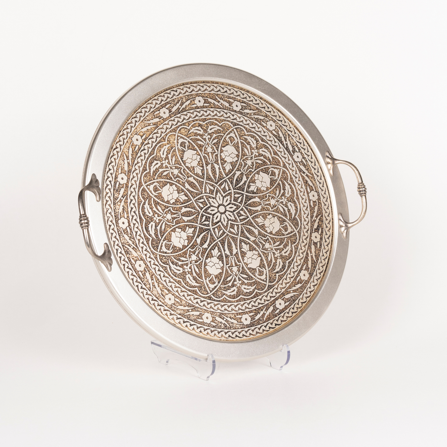ROUND WOODEN ENGRAVED TRAY