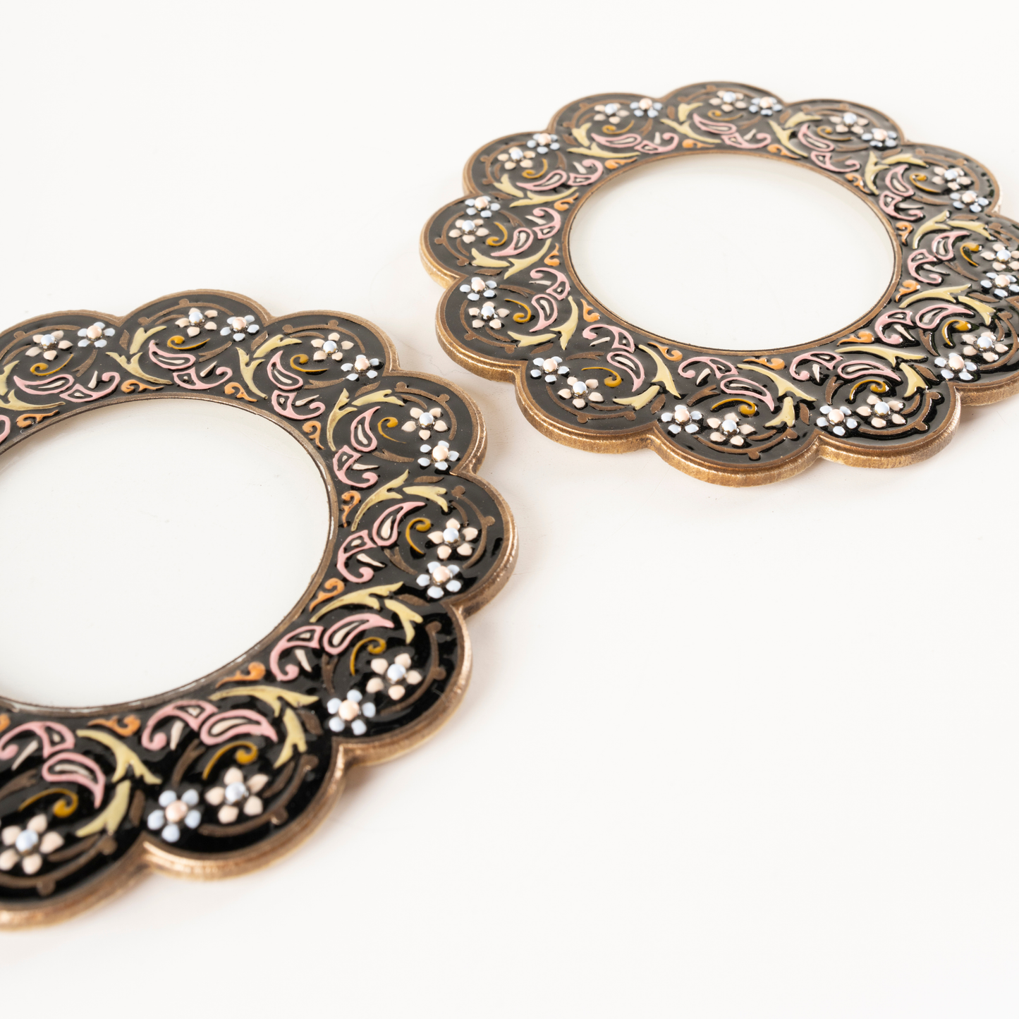 SPRING ROUND TIP COASTERS SET